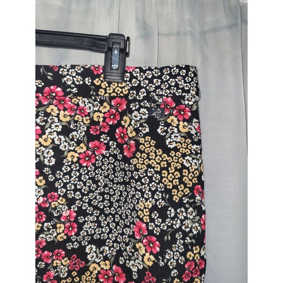 Rafaella Skort Womens Size 2X Floral Golf Tennis - Picture 3 of 10